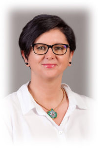 Koncsekné Árva Szilvia